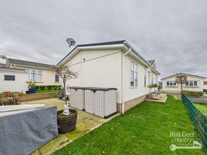 Side- click for photo gallery